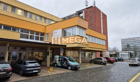 PRENÁJOM obchodných priestorov (36 m2) v CENTRE MESTA HUMENNÉ