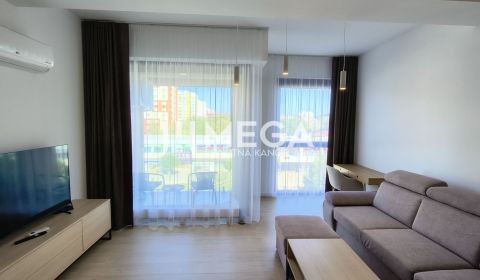 NA PRENÁJOM PRÉMIOVÝ 3-IZBOVÝ BYT – CENTRAL POINT HUMENNÉ