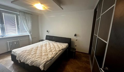 2-izb. byt, Drotárska cesta, Staré Mesto, tehlový dom