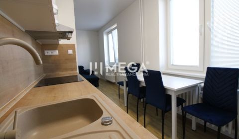 NA PRENÁJOM -  Zariadený 2 izbový byt s balkónom, Dobrianského, Humenn