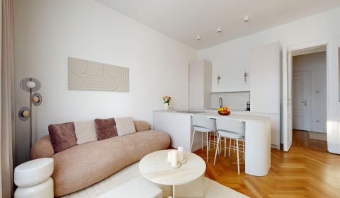 Palisády - staromestský nadštandardne rekonštruovaný byt