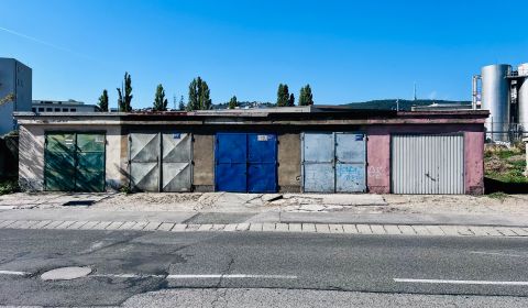 PREDAJ - Garáž 20 m² s elektrickou bránou, Kukučínova, BA III