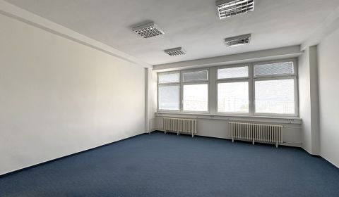 Prenájom  kancelárie Drieňová ul., 150m2 - 300 m2 - celé podlažie 