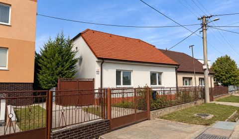 Exkluzívna ponuka na predaj, rodinný dom 