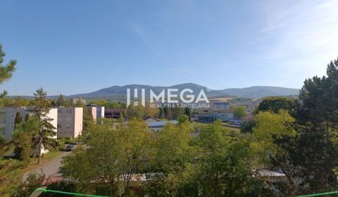 Na predaj 2-izbový byt s výhľadom na Sninský kameň