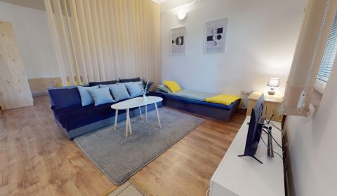 NA PREDAJ APARTMÁN V REKREAČNOM AREÁLI TERMÁLNEHO KÚPALISKA PATINCE