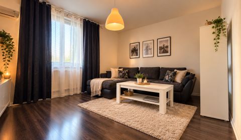Moderný 2-izbový byt po rekonštrukcii s klimatizáciou –