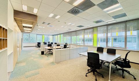 Kancelárie Prenájom | Samostatný Celok 146m2 | Apollo BC II