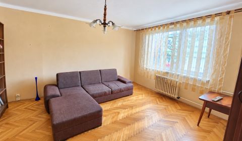 NA PREDAJ 3-IZBOVÝ BYT S LOGGIOU, PIEŠŤANY – LIPOVÁ 