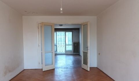 3-izb. byt, Trnavská cesta, Ružinov, lodžia, 4p./7