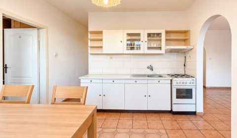 3 izbový byt 74 m², balkón, Družba, Trnava