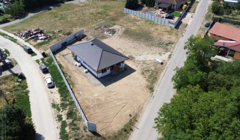 PREDAJ - 4-izbová novostavba rodinného domu - Mojmírovce 