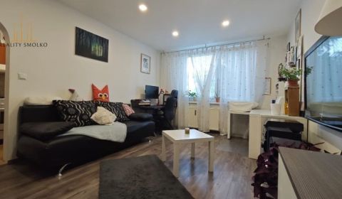 EXKLUZÍVNE - Prenájom 2-izbový byt Veľký Šariš, rekonštruovaný, zariad