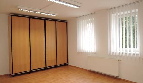 Prenájom kancelárskych priestorov v dome, okolie Vajnorskej ul., 85 m2