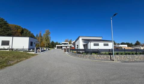 Exkluzívny stavebný pozemok v Kováčovej-zóna pri kúpeľoch