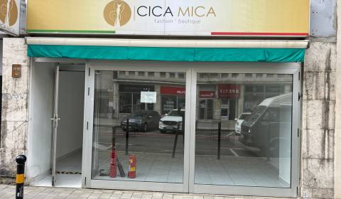 Prenájom obchodného priestoru na Dunajskej, pri OD MY, BA-Staré Mesto