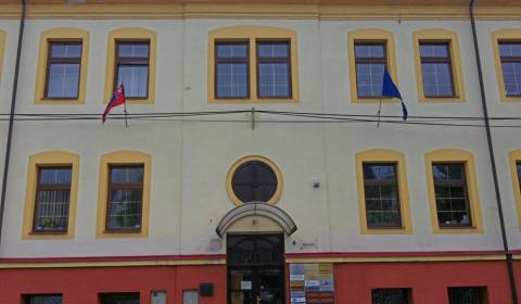 NA PRENÁJOM , Kancelárske priestory s parkovacím miestom, ul. Žižková