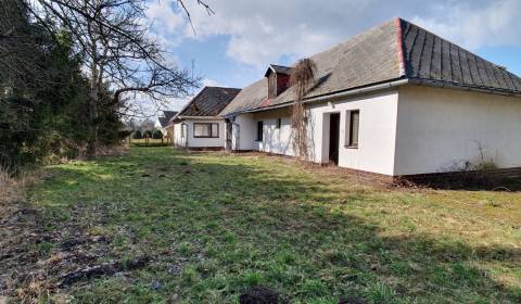 Rodinný dom obec Hnojné, okres Michalovce, pozemok 3313 m².