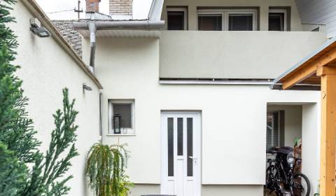 EXKLUZÍVNA PONUKA RODINNÉHO DOMU v ŠIRŠOM CENTRE PREŠOVA