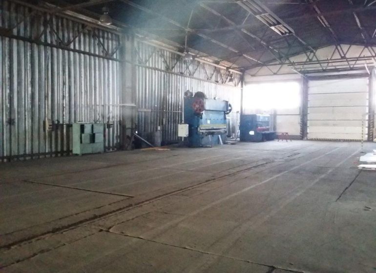 Hala na prenájom rozloha 1800 m2 - 20170331_132824.jpg