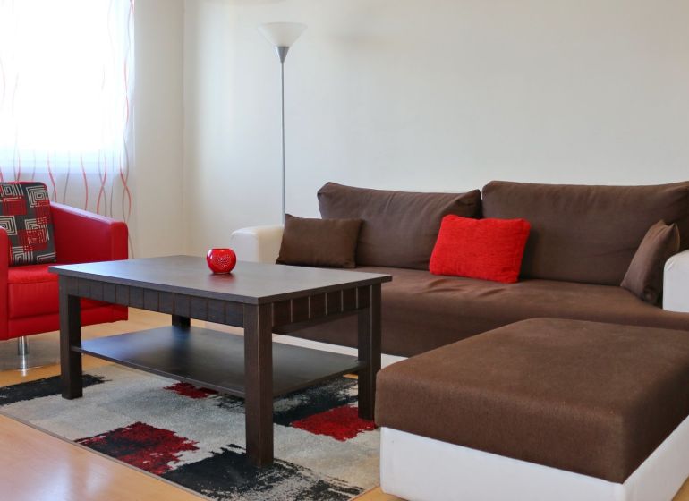 PREDANÉ-NA PREDAJ 3 IZB.ZARIADENÝ BYT, 72 m², TERASA, ŠAFÁRIKOVA - IMG_0502.JPG