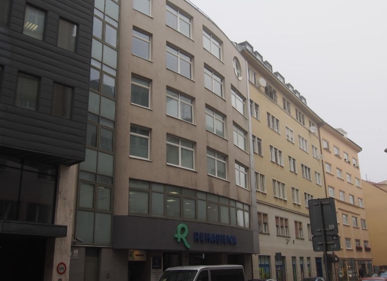 Kancelárie na prenájom -Grosslingova  - PB240275.JPG