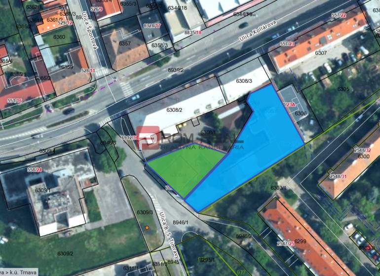 EXKLUZÍVNA INVESTÍCIA: MULTIFUNKČNÁ BUDOVA NA PREDAJ, TRNAVA - Pozemok na ulici Ľ. Podjavorinskej, lemovaný modrou plochou, vedľa budovy a ulice Kollárovej.