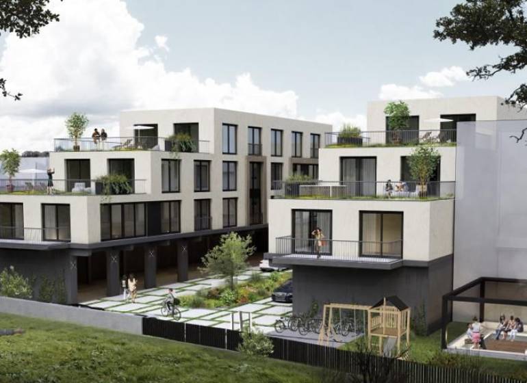 Na predaj pozemok 2269 m² so stavebným povolením na bytový dom,Trenčín - Výstavba bytov na ulici M.R. Štefánika v Trenčíne s modernou architektúrou.