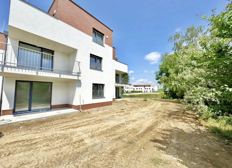 KOLAUDUJEME! Predaj 3-izb. bytu , Nová Tehelňa, Senec (A1102) - Novostavba s balkónmi na ulici Vtáčia v Senci, priestor pre 3-izbový byt.