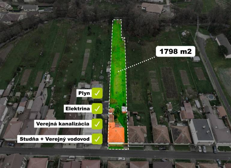 PREDAJ - RODINNÝ DOM - MACHULINCE - Letecký pohľad na rodinný dom v Machulinciach s veľkým pozemkom, plyn a elektrina.