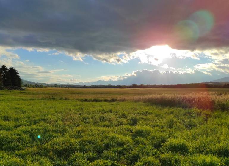 TURANY-stavebný pozemok o výmere 793 m2 - Slnečná krajina a pozemky ideálne na bývanie, uprostred prírody.