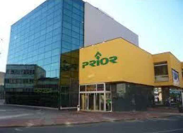 Prenájom komerčných priestorov v OD Prior, centrum  - Banská Bystrica  - Budova Prioru v Robotníckej, Banskej Bystrici, okres Banská Bystrica, Banskobystrický kraj, Zvláštne nehnuteľnosti.