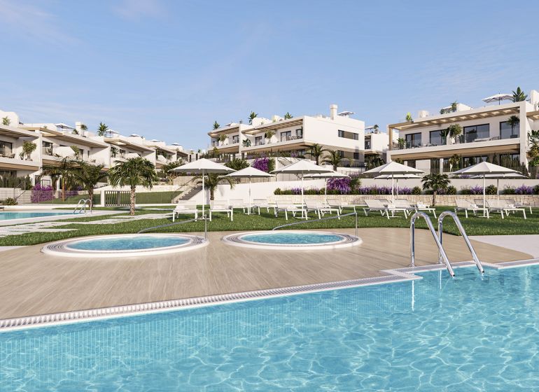 2-izbový bungalov so záhradou, Torrevieja, Costa Blanca - Apartmány s bazénmi a ležadlami v Torrevieje vhodné pre 2-izbové byty.