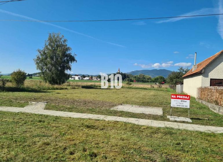 POZEMOK  890 m2 pre RD, Kláštor pod Znievom - Pozemok - bývanie v Kláštore pod Znievom s výhľadom na hory a okolie.