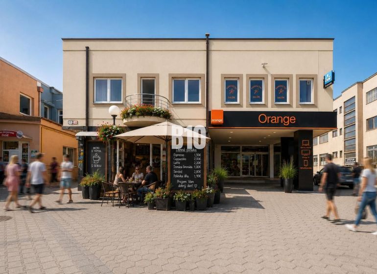 Obchodné priestory s charakterom v srdci Topoľčian – investícia, ktorá - Obchodné priestory na Obchodnej ulici v Topoľčanoch s kaviarňou a telekomunikačnou predajňou.