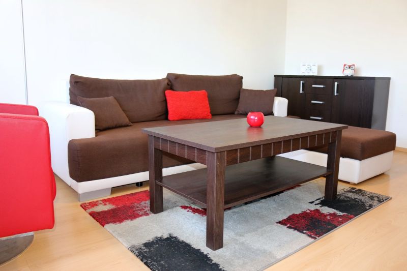 PREDANÉ-NA PREDAJ 3 IZB.ZARIADENÝ BYT, 72 m², TERASA, ŠAFÁRIKOVA - IMG_0508.JPG
