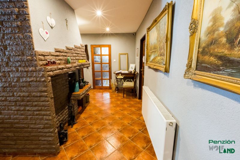 Zabehnutý rodinný penzión s celoročným využitím - A5.jpg
