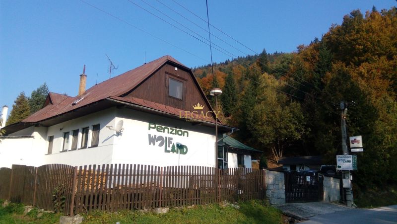 Zabehnutý rodinný penzión s celoročným využitím - IMG_20181008_091733.jpg