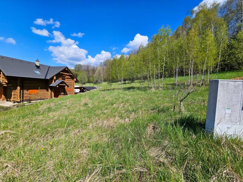 Exkluzívne: stavebný pozemok v lokalite Slnečná úboč, Levočská Dolina - 1.jpg