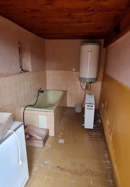 Predané  – dva rodinné dom na predaj, v obci Hodruša Hámre. - 20211117_094440a.jpg