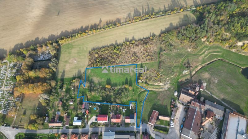 Ponúka na predaj developerský pozemok v Myjave