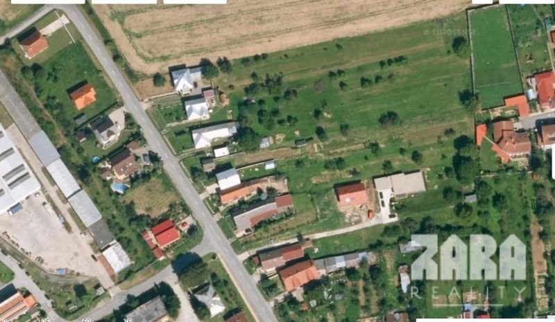 Rozhanovce priestranný pozemok 3551 m²- vhodný na výstavbu 2-4 domov