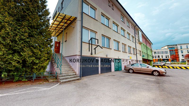 Veľký 3 izbový byt v centre Svidníka s potenciálom následného prenájmu