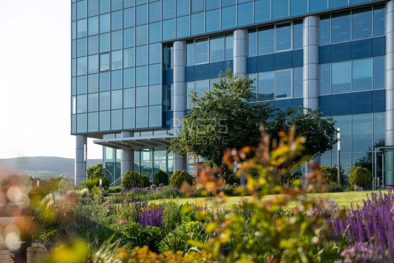 RIVER | LAKESIDE PARK - prenájom kancelárskych priestorov - Bratislava - Nové Mesto Kancelárie prenájom reality Bratislava - Nové Mesto