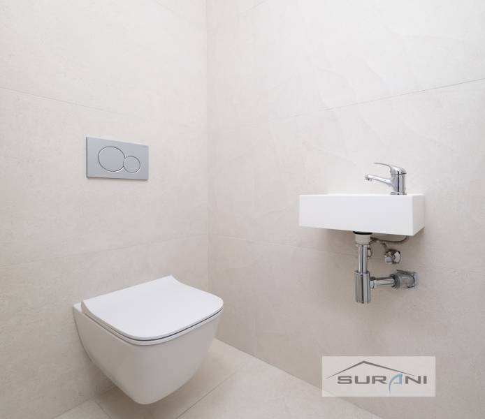 Na prenájom 4-izb. byt,121m2,terasa,parkovanie, Šafránová - 12.jpg