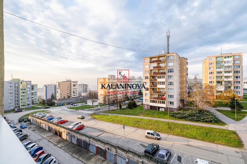 PREDANÉ EXKLUZÍVNE: 3 izbový byt, ulica Postupimská, Košice - Furča - DSC01746.jpg