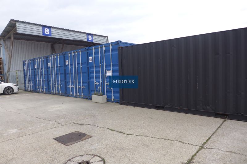 Kontajnery na prenájom o ploche 15 m2 ,30 m2 menší sklad o ploche 18,5 - P1050182.JPG
