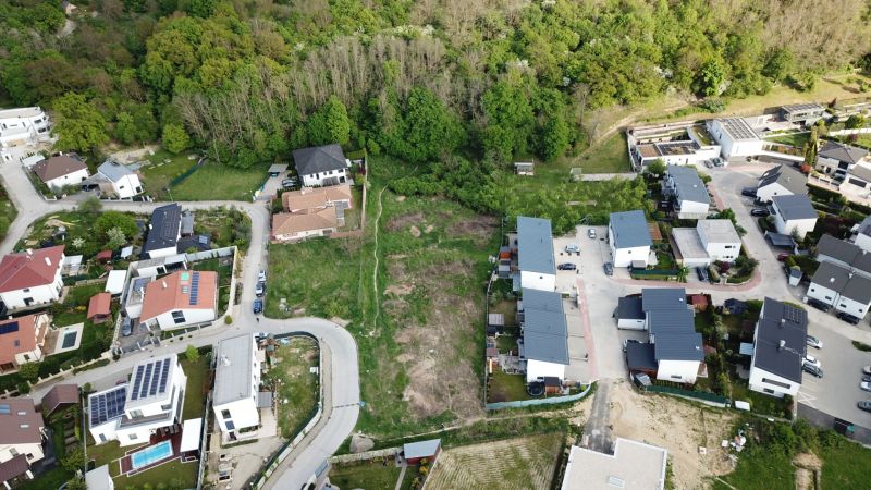 Nádherný pozemok v lukratívnej časti Stupavy Na Vyhliadke 556 m2