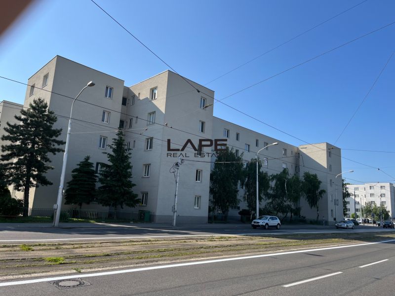 LAPE real estate ponúka na PREDAJ 3-izbový byt - BA -Nove mesto