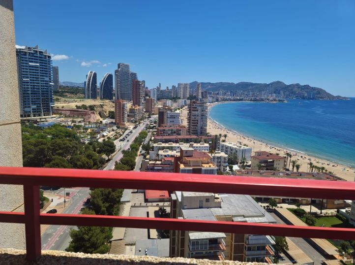 Investičná príležitosť - 3 izbový byt 100 metrov od mora Benidorm - 10.PNG